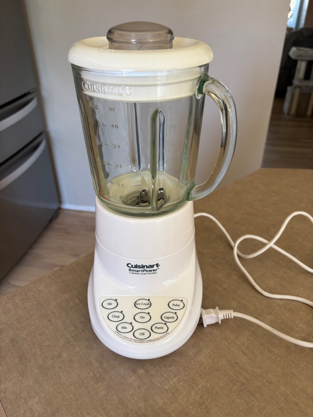 Cuisinart White Countertop Blender with Glass Pitcher and Accessories -GB1 sku